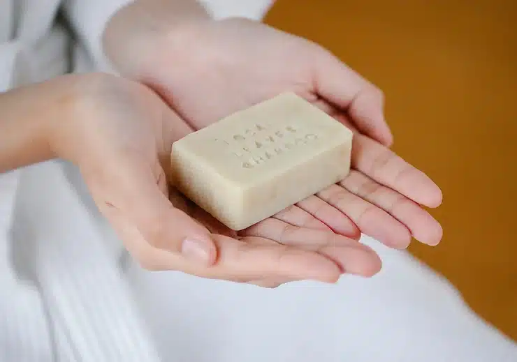 Everyday-swaps-for-a-more-eco-friendly-lifestyle-post-5-FSG hands holding soap